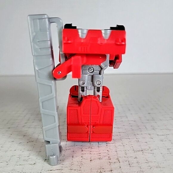 Transformers RID Optimus Prime Fire truck Complete w/ J HOOK CARD & Instructions - Picture 10 of 10